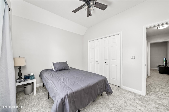 1036 Circle Dr, Jamestown, TN 38556 - bedroom featuring carpet floors, a closet, lofted ceiling, and ceiling fan