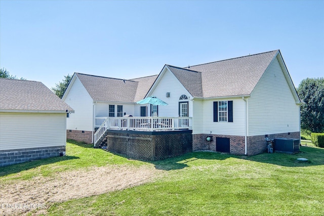 1036 Circle Dr, Jamestown, TN 38556 - rear view of property with a wooden deck, a lawn, roof with shingles, and crawl space