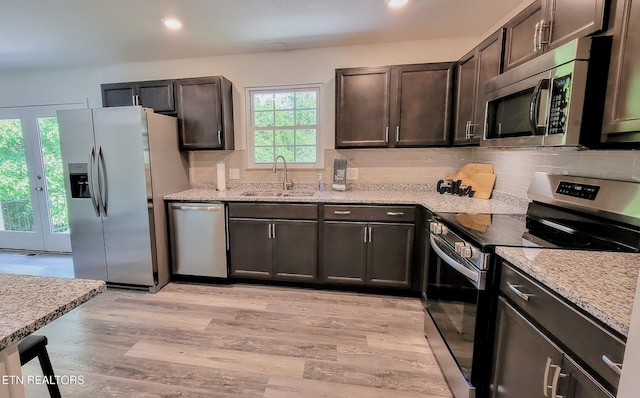 1601 Foxboro Dr, Knoxville, TN 37912 - photo 4