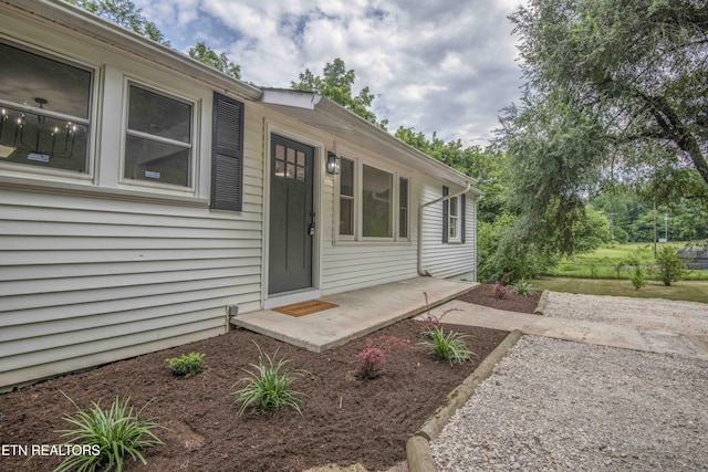539 Baumgartner Rd, Harriman, TN 37748 - photo 2