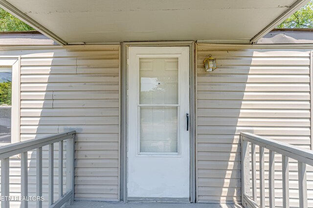 1013 S Drive E Drive, Knoxville, TN 37920 - photo 3