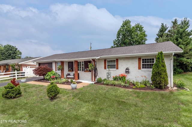 7909 Livingston Dr, Knoxville, TN 37919 - photo 1