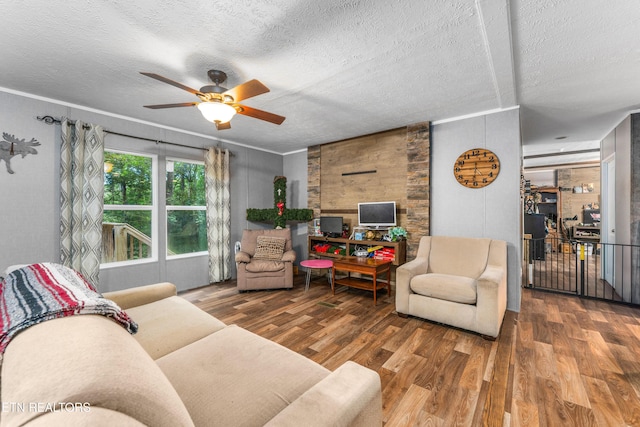 346 Strong Hollow Ln, Rocky Top, TN 37769 - photo 3