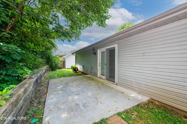 1032 Willow Creek Cir, Maryville, TN 37804 - view of patio