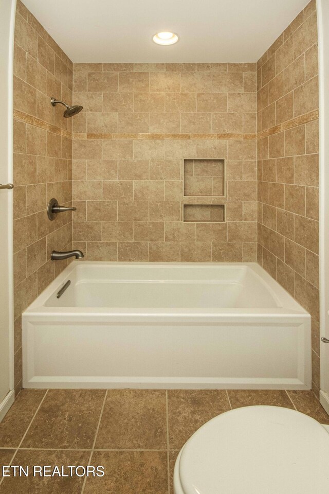 700 E Fox Den Dr, Knoxville, TN 37934