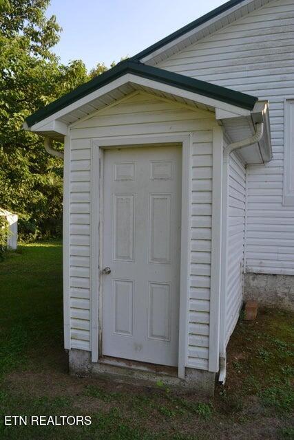 31058 US-127, Pikeville, TN 37367 - view of shed