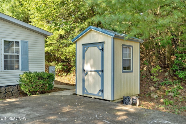 225 N Chuckey Ruritan Rd, Chuckey, TN 37641 - view of shed