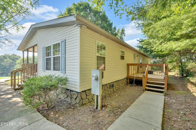 225 N Chuckey Ruritan Rd, Chuckey, TN 37641 - view of property exterior with a deck and crawl space