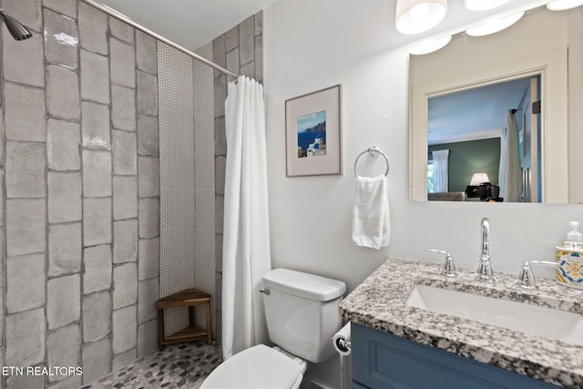 1521 Aldenwood Ln, Knoxville, TN 37919 - full bathroom featuring vanity and tiled shower