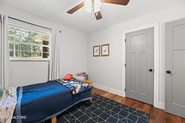 1521 Aldenwood Ln, Knoxville, TN 37919 - bedroom with dark wood-style floors and ceiling fan