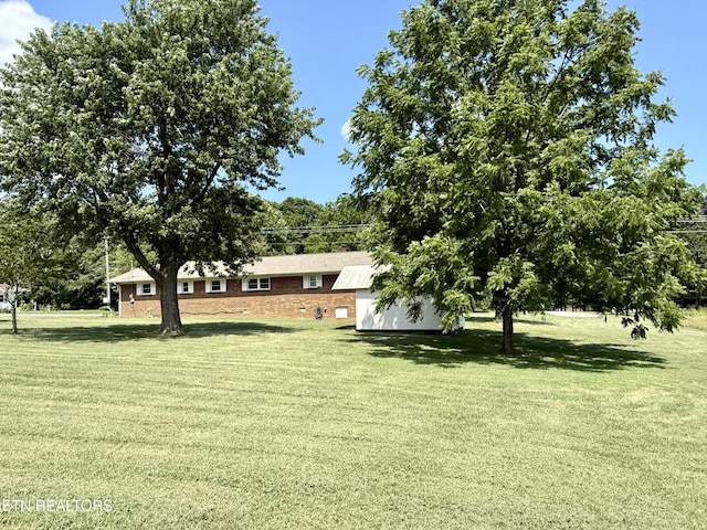 1102 Tellico St S, Madisonville, TN 37354 - photo 7