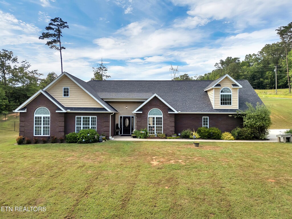 5728 Hickory Valley Rd, Heiskell, TN 37754 - photo 1
