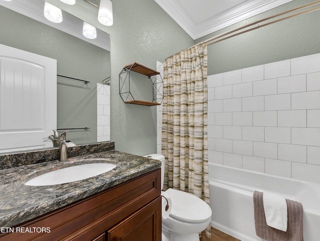 5728 Hickory Valley Rd, Heiskell, TN 37754 - bathroom featuring a textured wall, ornamental molding, vanity, and shower / bath combo with shower curtain