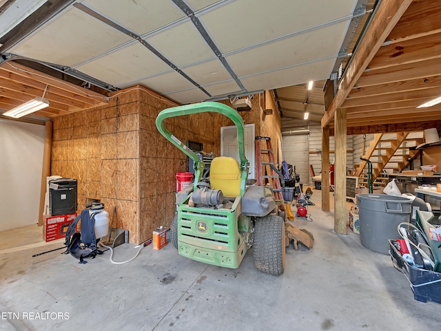 5728 Hickory Valley Rd, Heiskell, TN 37754 - view of garage