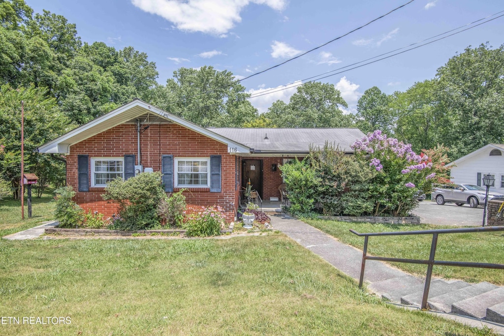 116 Georgia Ave, Oak Ridge, TN 37830 - photo 1