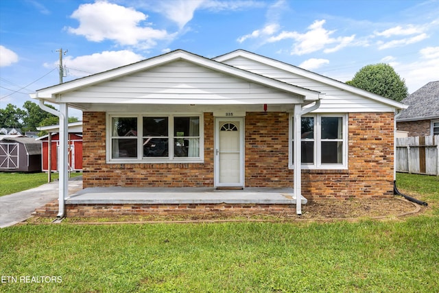 335 S Fowler St, Clinton, TN 37716 - photo 1