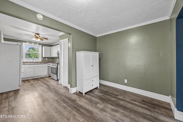 335 S Fowler St, Clinton, TN 37716 - photo 11