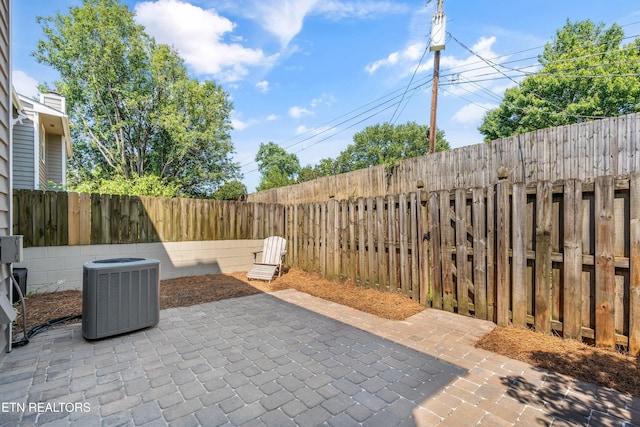 7723 Village Dr, Knoxville, TN 37919 - photo 17