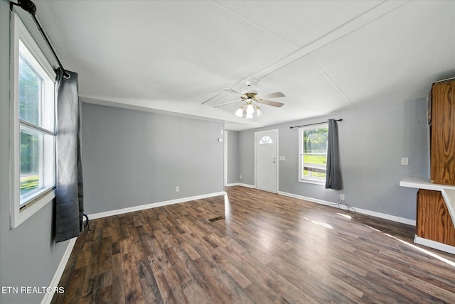 203 Wayne Ave, Crossville, TN 38555 - photo 3