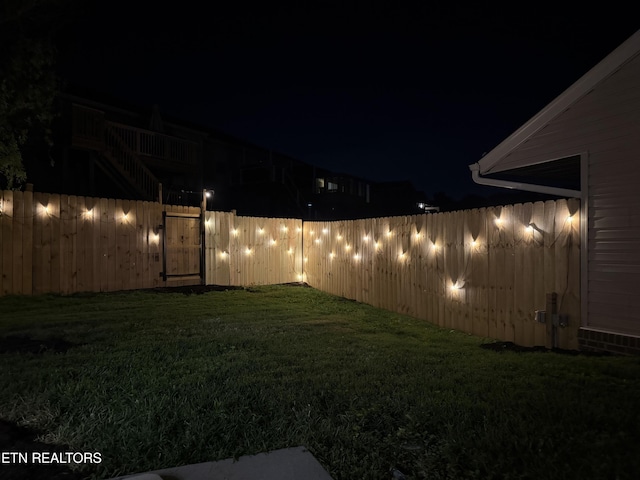 1884 Elmhurst Way, Knoxville, TN 37923 - yard at twilight with a fenced backyard