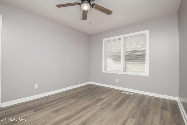 1106 Bradshaw Garden Rd, Knoxville, TN 37912 - photo 16