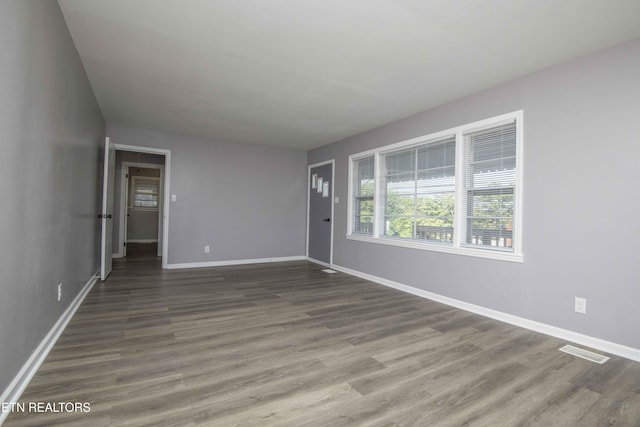 1106 Bradshaw Garden Rd, Knoxville, TN 37912 - photo 9
