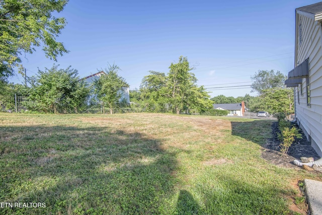 1106 Bradshaw Garden Rd, Knoxville, TN 37912 - photo 35