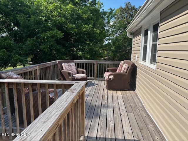156 Vine St, Madisonville, TN 37354 - photo 12