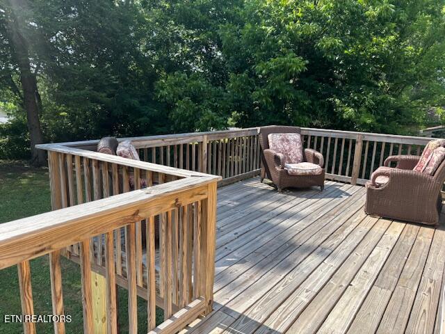 156 Vine St, Madisonville, TN 37354 - photo 13