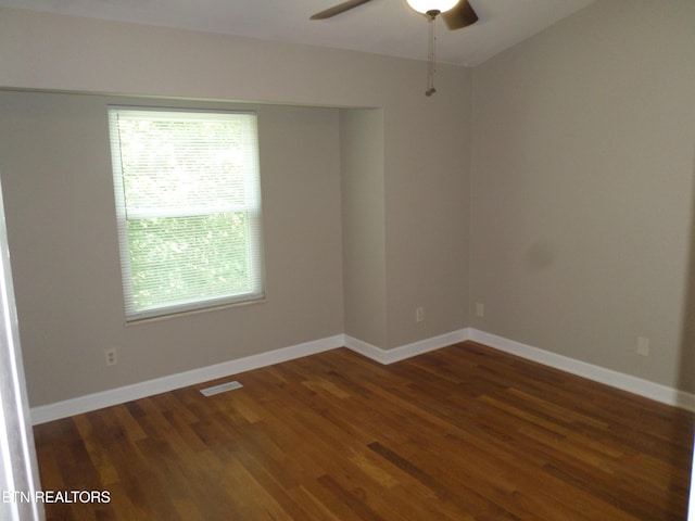 682 Shadywood Ln, Knoxville, TN 37923 - photo 3