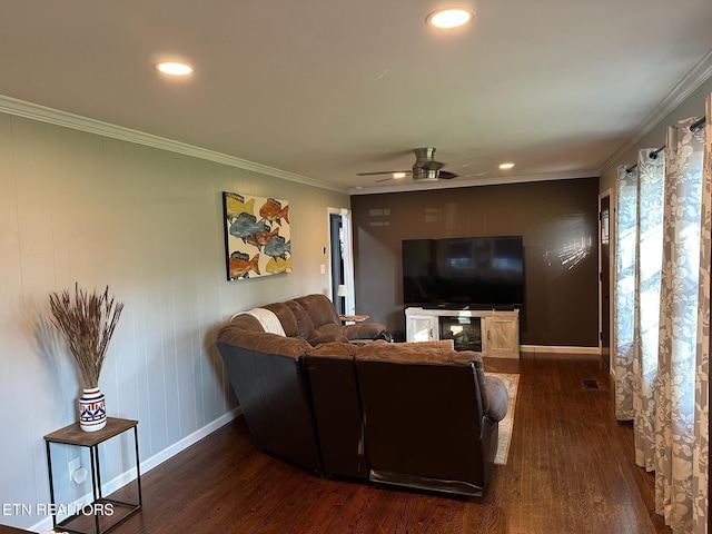 8024 Sharp Rd, Powell, TN 37849 - living area with dark wood finished floors, ceiling fan, recessed lighting, and crown molding