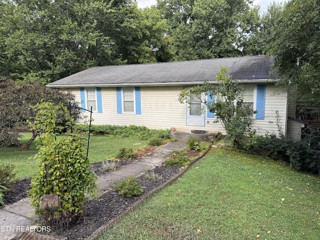 372 Walnut Valley Rd, Clinton, TN 37716 - photo 1