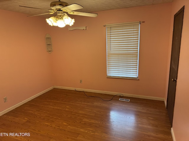 372 Walnut Valley Rd, Clinton, TN 37716 - photo 11