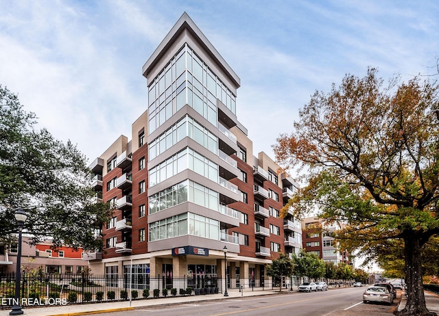 333 W Depot Ave Unit 210, Knoxville, TN 37917 - photo 4