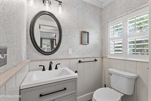 976 Lone Rd, Pioneer, TN 37847 - bathroom featuring wallpapered walls, vanity, wainscoting, and crown molding