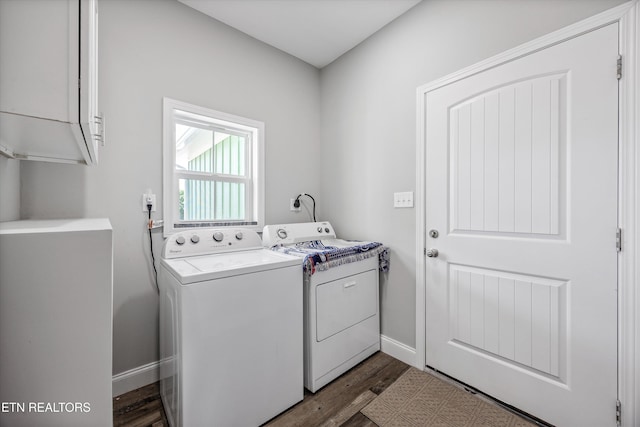 487 Peninsula, Rutledge, TN 37861 - laundry area featuring washer and dryer, cabinet space, and dark wood finished floors