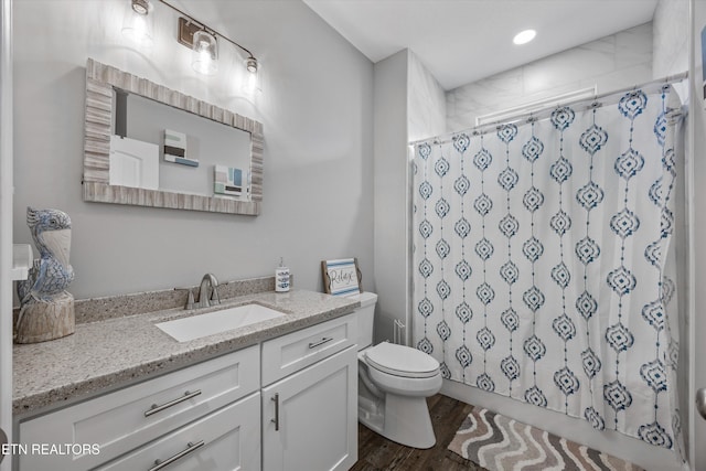 487 Peninsula, Rutledge, TN 37861 - full bathroom featuring vanity, wood finished floors, curtained shower, and recessed lighting