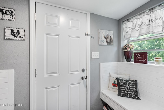 121 N Niota Rd, Englewood, TN 37329 - view of doorway
