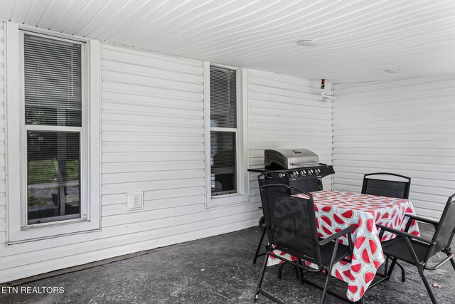 121 N Niota Rd, Englewood, TN 37329 - view of patio / terrace with outdoor dining space