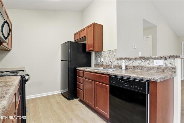 1245 Quiet Brook Ln, Knoxville, TN 37914 - photo 6