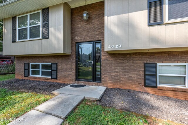 2423 Southview Dr, Maryville, TN 37803 - photo 6