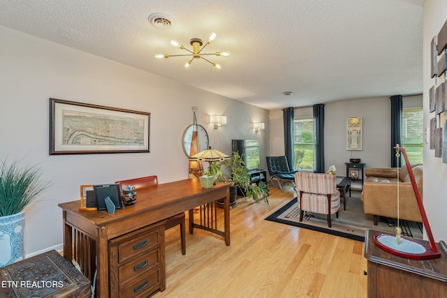 7914 Gleason Dr, Knoxville, TN 37919 - photo 15