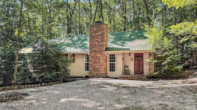 427 Cherokee Ln, Jamestown, TN 38556 - photo 1