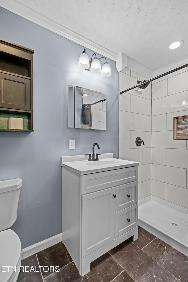 221 Greer Ln, Tazewell, TN 37879 - bathroom with vanity, tiled shower, and crown molding