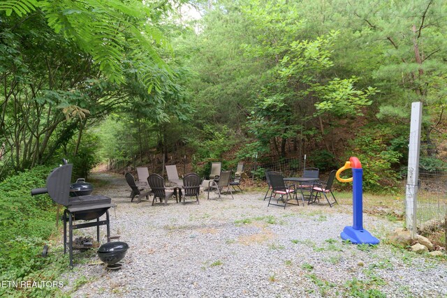 1130 Sharp Rd, Sevierville, TN 37876 - view of yard