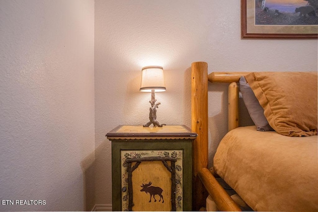 537 Johnson Ln Unit 1 & 2, Gatlinburg, TN 37738 - bedroom with a textured wall