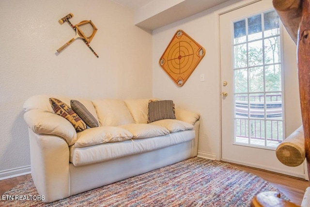 537 Johnson Ln Unit 1 & 2, Gatlinburg, TN 37738 - sitting room featuring baseboards
