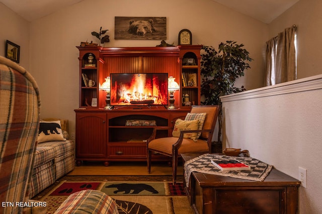 537 Johnson Ln Unit 1 & 2, Gatlinburg, TN 37738 - sitting room featuring lofted ceiling and wood finished floors
