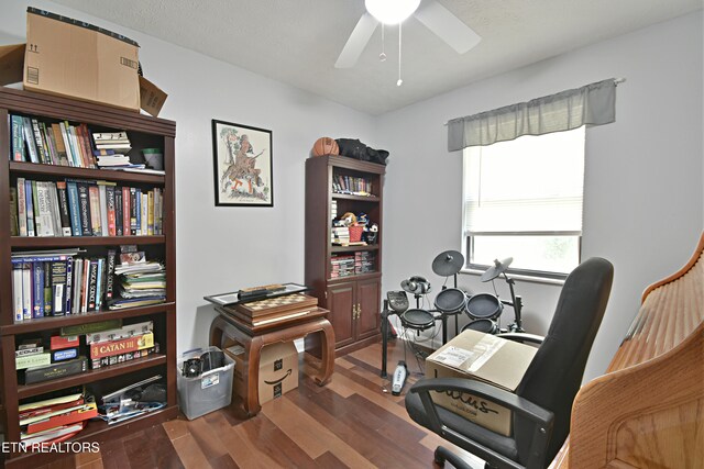 805 Lake Glen Ln, Knoxville, TN 37920 - photo 19