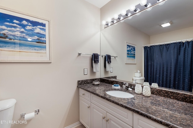 614 Chapel Point Ln, Knoxville, TN 37934 - bathroom featuring vanity and a shower with shower curtain